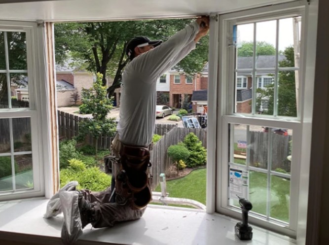 DIY vs. Professional New House Window Installation